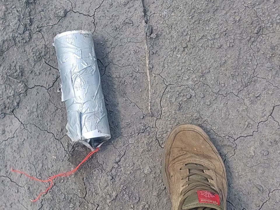 Будни Радистки.. Текущая рутина работы женщины-оператора ударных БПЛА - сбитые дроны, совершенствование средств борьбы и противодействия. Ну и уже знаменитая фотография с гнездом из оптиковолокна
