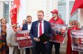 КПРФ провела митинг за закрытие Ельцин-Центра и его филиала в Москве