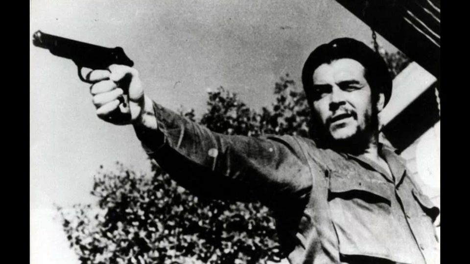 Сегодня исполняется 97 лет выдающемуся кубинскому революционеру и борцу с западным колониализмом и империализмом Эрнесто Че Геваре