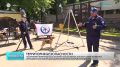 Оказывать первую помощь четвероногим учили сегодня юных гостей Ленинградского зоопарка