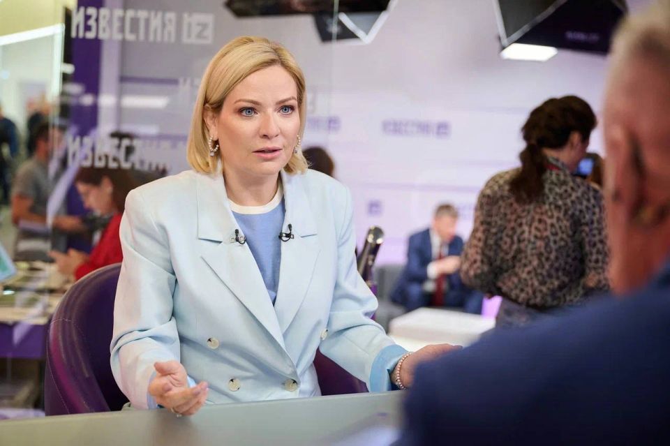 Ольга Любимова: Пообщалась с журналистами ведущих российских СМИ на полях ПМЭФ-2025