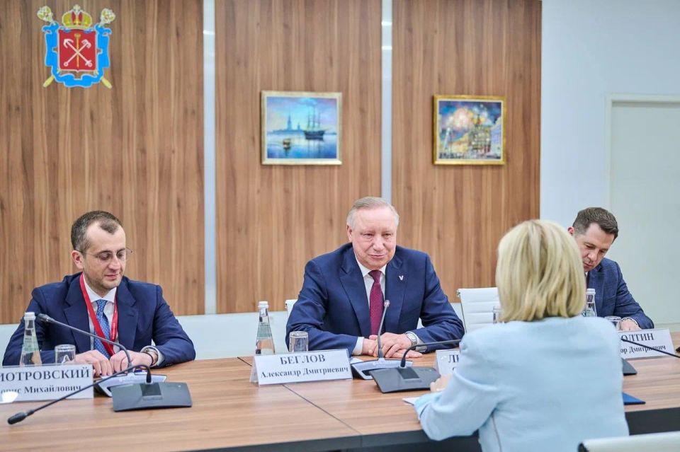 Ольга Любимова: Вместе с Губернатором Санкт-Петербурга Александром Бегловым подписали на ПМЭФ меморандум о сотрудничестве Минкультуры России и Правительства Северной столицы