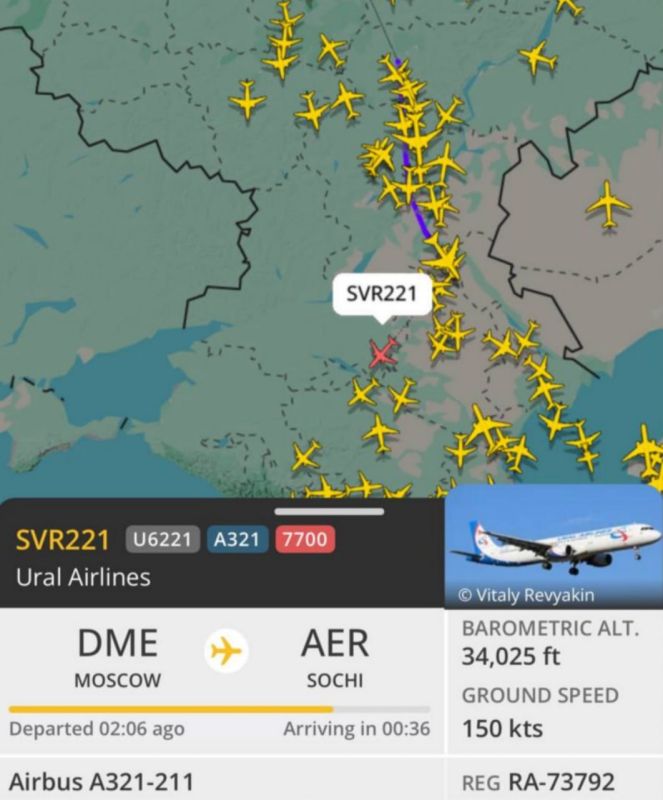  :    Airbus A321,      ,   7700 (   )