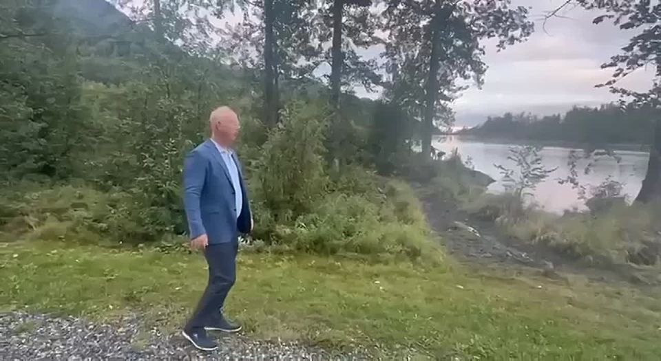 :      ?   