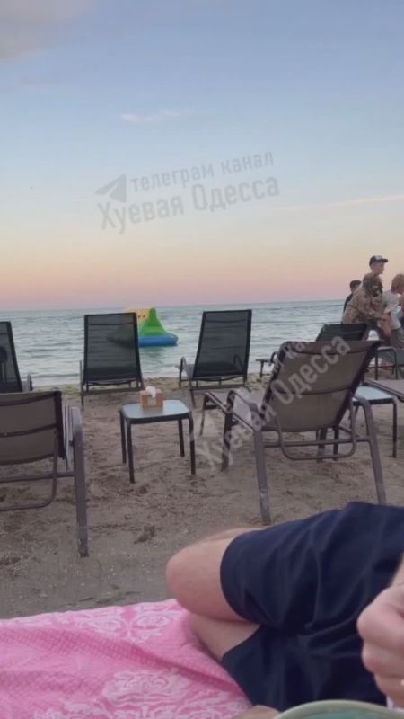  :       