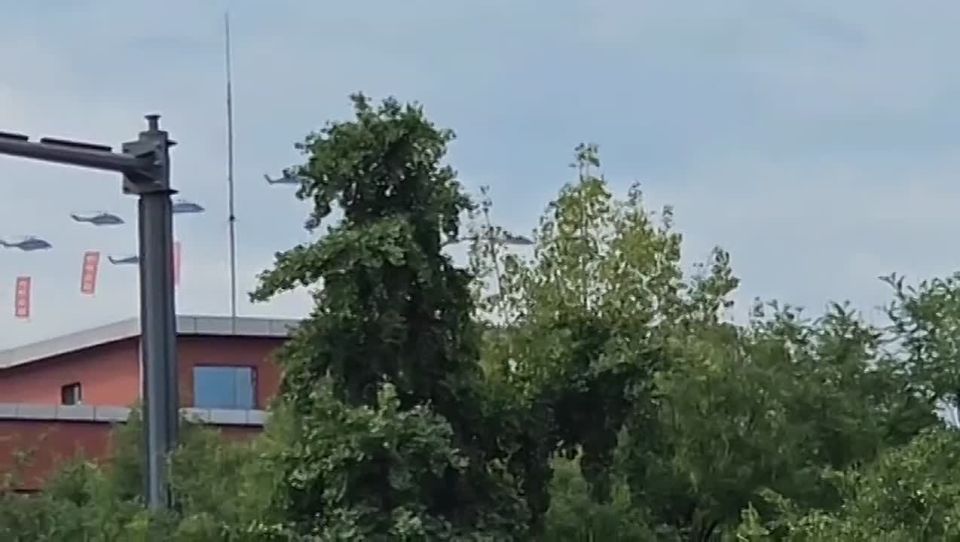 :        