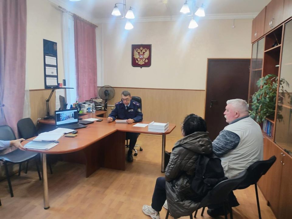 Руководитель Следственного управления СК России по Ленинградской области провел выездной прием граждан в Кировске