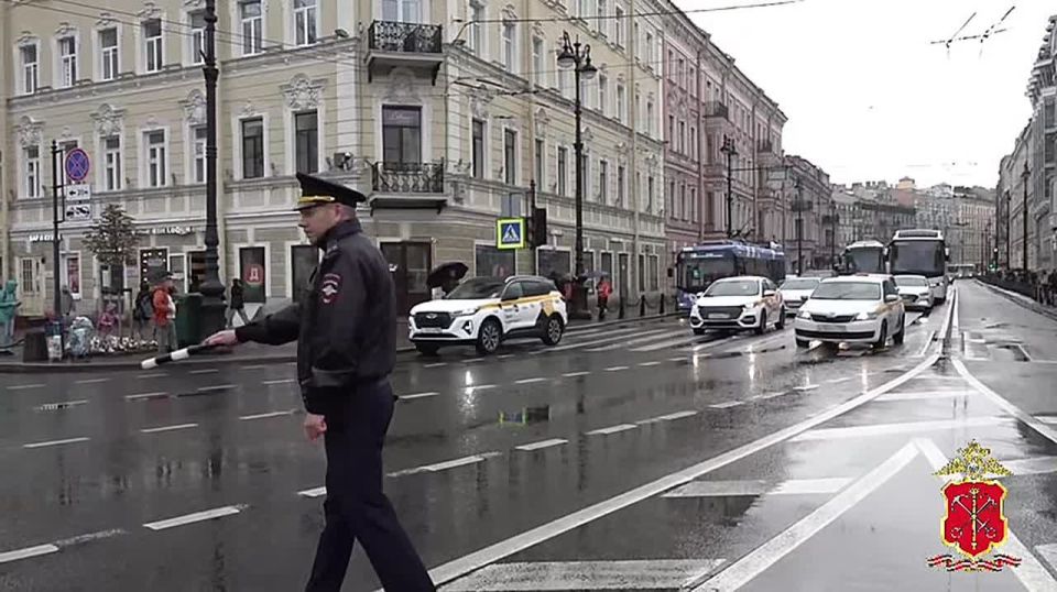 Госавтоинспекция декаду проверяла петербургских таксистов