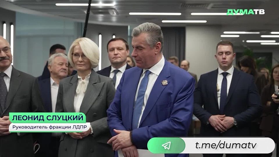 Необходимо разработать федеральный стандарт финансирования среднего профессионального образования (СПО), так как ещё существует неравенство среди регионов, отметил Руководитель фракции ЛДПР Леонид Слуцкий в ходе выездного...