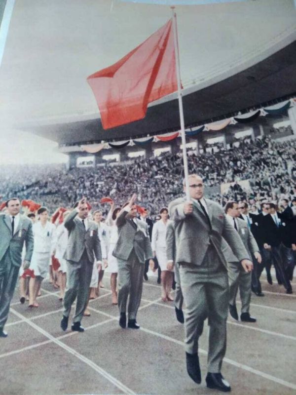 Александр Коц: ВЕЧЕРНИЙ ЗВОН:. поступок уходящего дня