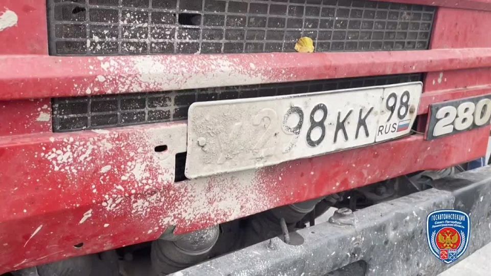 В конце сентября в целях профилактики аварийности с участием грузового транспорта, а также пресечения нарушений требований ПДД РФ водителями грузовых автомобилей на территории Ленинградской области проведено...