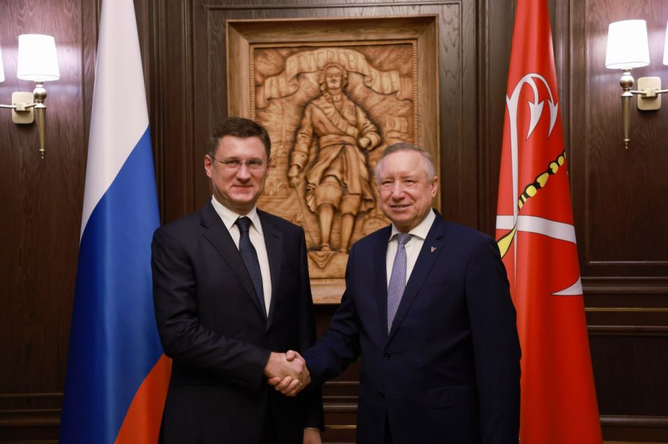 Александр Новак встретился с губернатором Санкт-Петербурга Александром Бегловым