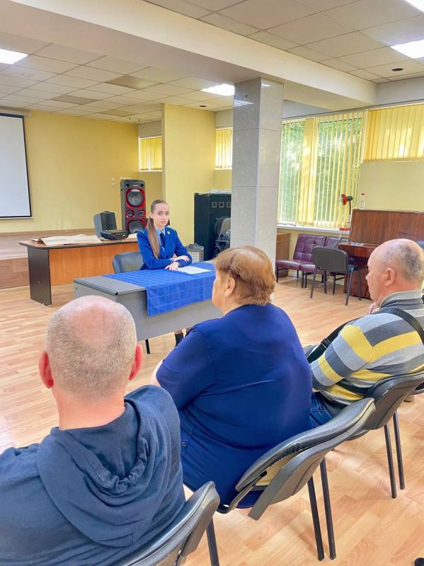 Прокуратура Курортного района г. Санкт-Петербурга провела лекцию для отдыхающих в санатории «Северная Ривьера»