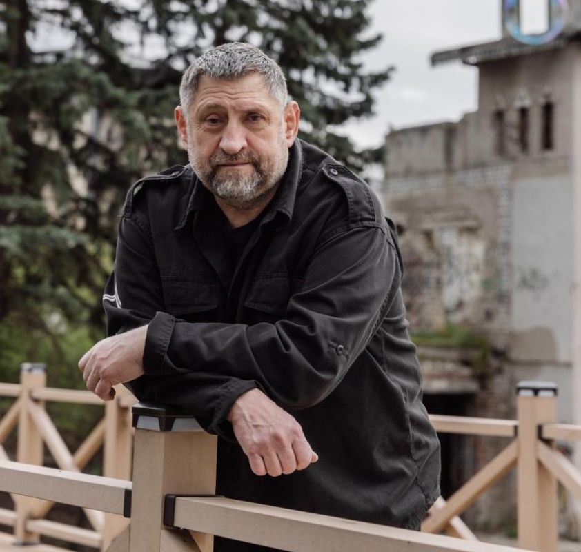  : ,     ,          :   