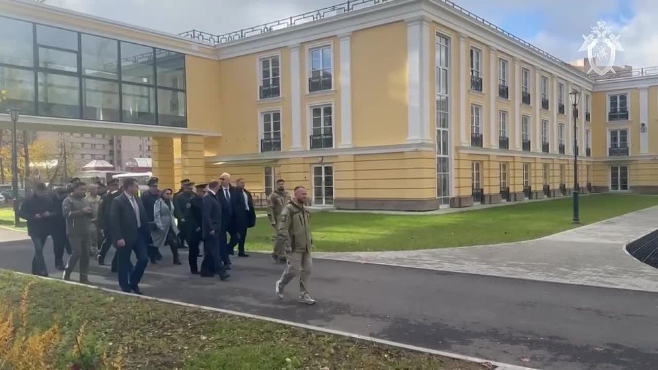 В рамках рабочей поездки в Санкт-Петербург Председатель СК России проверил ход ремонтно-строительных работ ведомственного учебного заведения