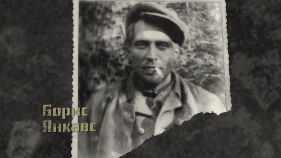  : ,  16:00         !