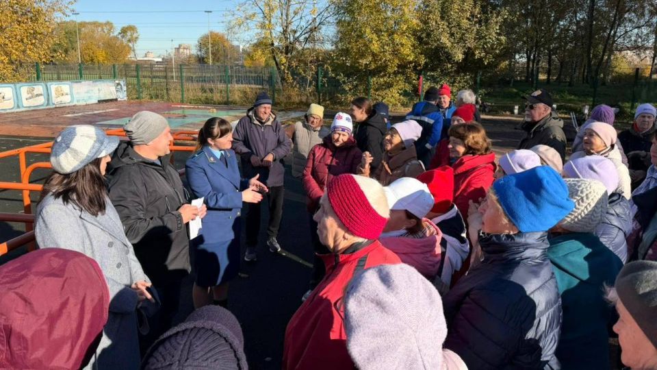 О защите пожилых людей от мошенников