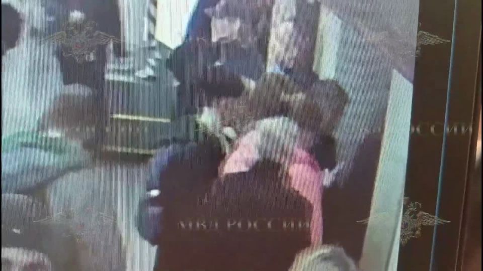 Ирина Волк: Подозреваемого в противоправных действиях в отношении несовершеннолетней задержали мои коллеги из патрульно-постовой службы полиции Управления полиции на Метрополитене ГУ МВД России по г. Санкт-Петербургу и...