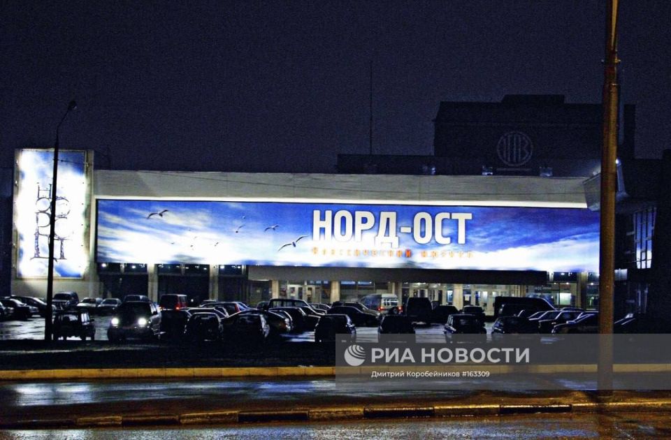 Александр Коц: ВЕЧЕРНИЙ ЗВОН:. эхо уходящего дня