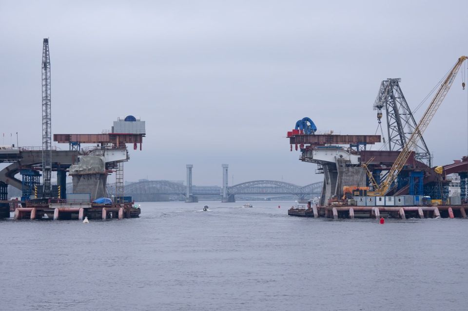 Посмотрите, как строится Большой Смоленский мост Посмотрите, как строится Большой Смоленский мост