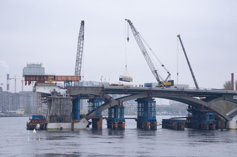 Посмотрите, как строится Большой Смоленский мост Посмотрите, как строится Большой Смоленский мост