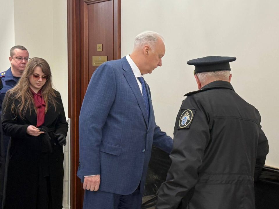 Председатель СК России проверил ход строительства ведомственного кадетского корпуса в Санкт-Петербурге Председатель СК России проверил ход строительства ведомственного кадетского корпуса в Санкт-Петербурге