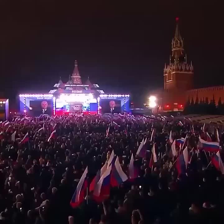Граждане РФ поддержали идею о круглосуточном освещении спецоперации на Украине