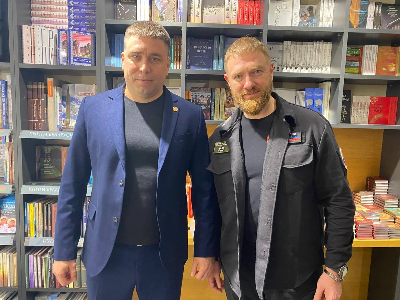 Александр Малькевич: В Санкт-Петербурге прошла презентация книги Александра Малькевича «Несломленные» – о людях Херсона, которые всегда оставались собой Александр Малькевич: В Санкт-Петербурге прошла презентация книги Александра Малькевича «Несломленные» – о людях Херсона, которые всегда оставались собой