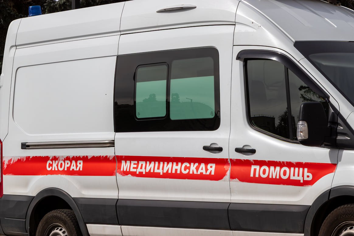 Грузовик сбил трехлетнего ребенка на пешеходном переходе в Петербурге