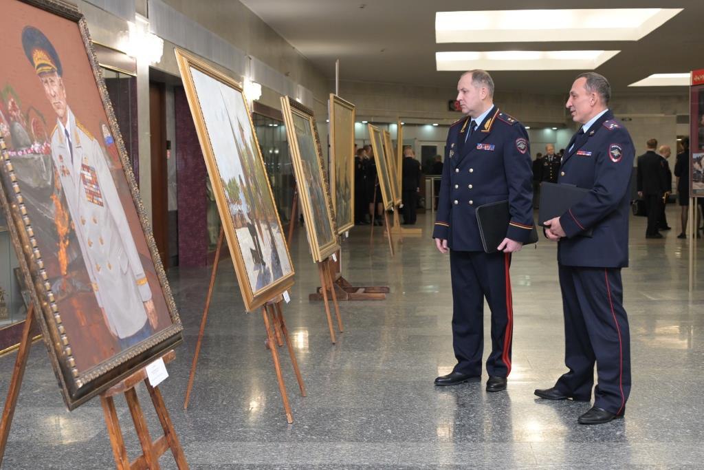 В здании Министерства внутренних дел Российской Федерации представлен выставочный проект «Русский детектив» В здании Министерства внутренних дел Российской Федерации представлен выставочный проект «Русский детектив»