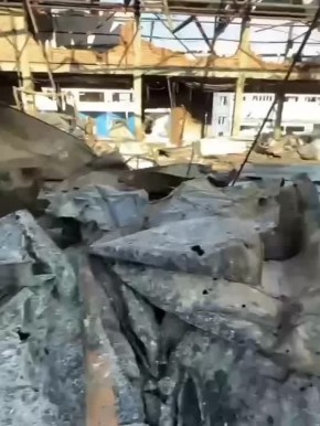 Киев. Вчера ракетой Кинжал был уничтожен складской комплекс в городе