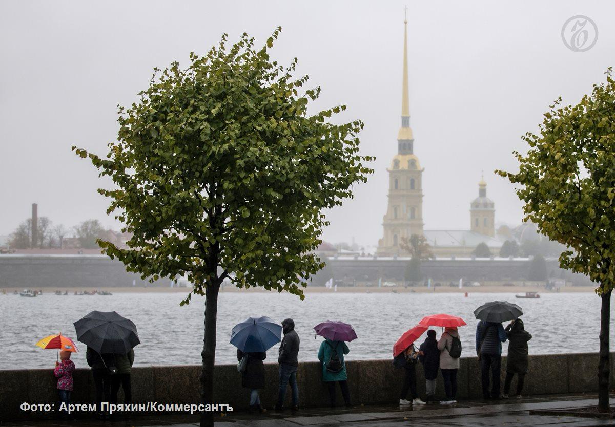 Петербуржцам пообещали облачность с прояснениями и небольшие дожди 28 октября