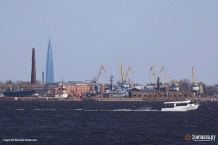 В Кронштадте и Ломоносове появятся новые городские причалы