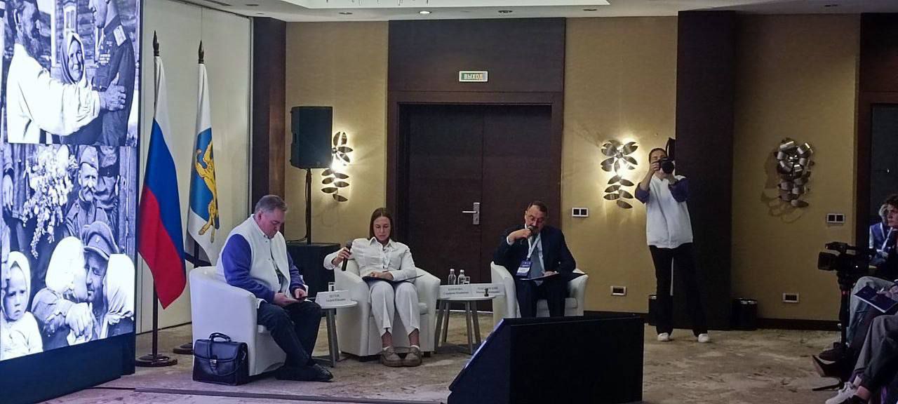 Продолжает свою работу образовательный Форум для молодежи «Выбор.ФМ.Сириус», который проходит на федеральной территории «Сириус»