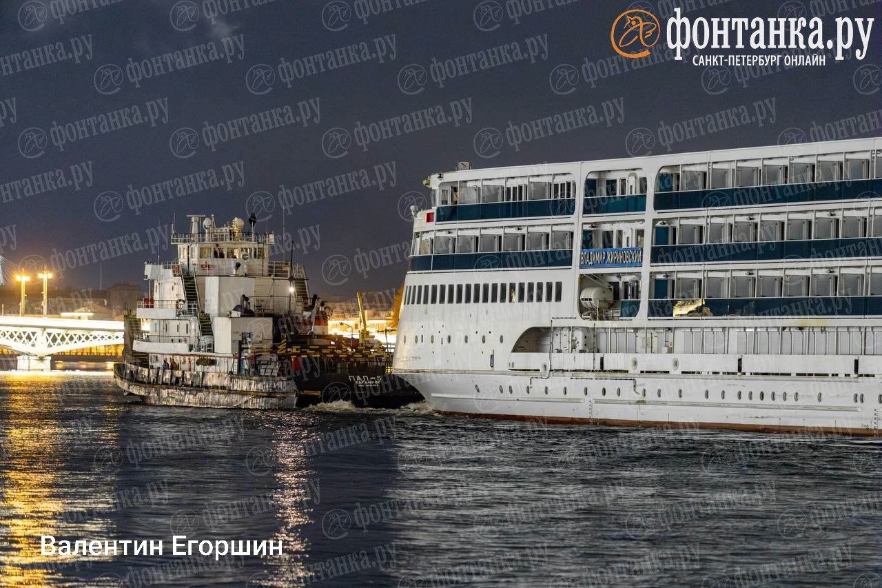 «Владимир Жириновский» прибыл в Петербург на достройку «Владимир Жириновский» прибыл в Петербург на достройку