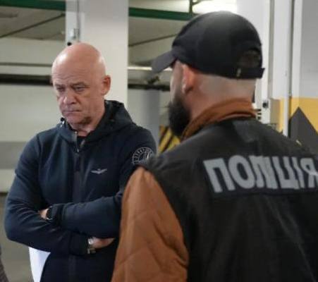 «Чего ожидать от русских» — Зеленский вручил экс-мэру Одессы Труханову подозрение