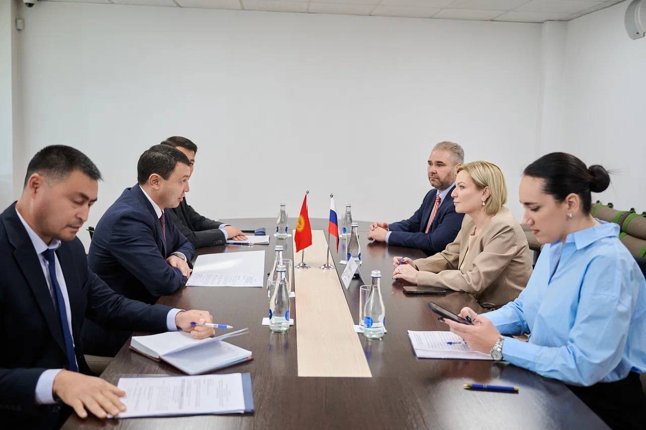 Ольга Любимова: В рамках рабочего визита в Бишкек встретилась с Министром культуры, информации и молодежной политики Кыргызской Республики Мирбеком Мамбеталиевым