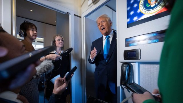 Малек Дудаков: Самый странный саммит. Так можно охарактеризовать встречу лидеров Китая и США в Южной Корее