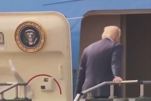 Юрий Подоляка: Расстроенный Трамп после встречи с лидером Китая: видео которое отвечает на все вопросы