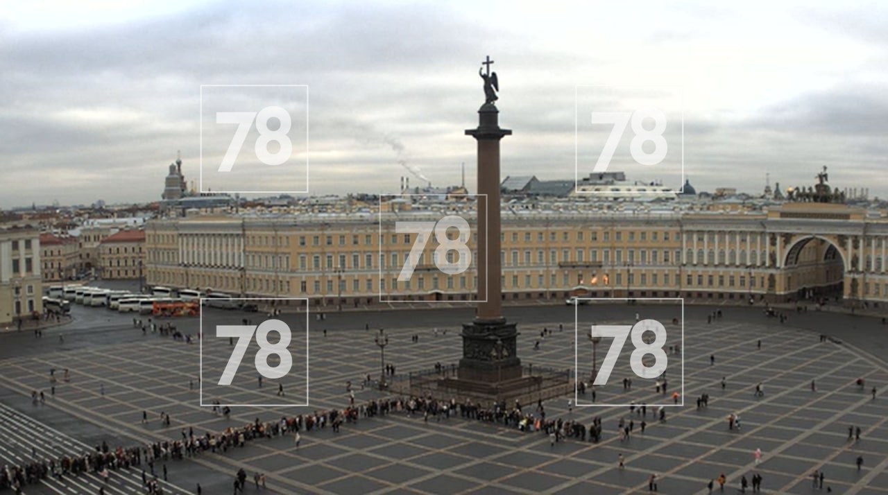 В Эрмитаж выстроилась очередь до Александровской колонны