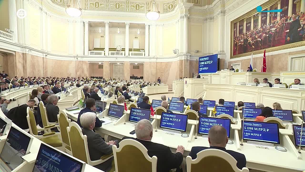 Доходы Петербурга превысят 1,4 трлн рублей