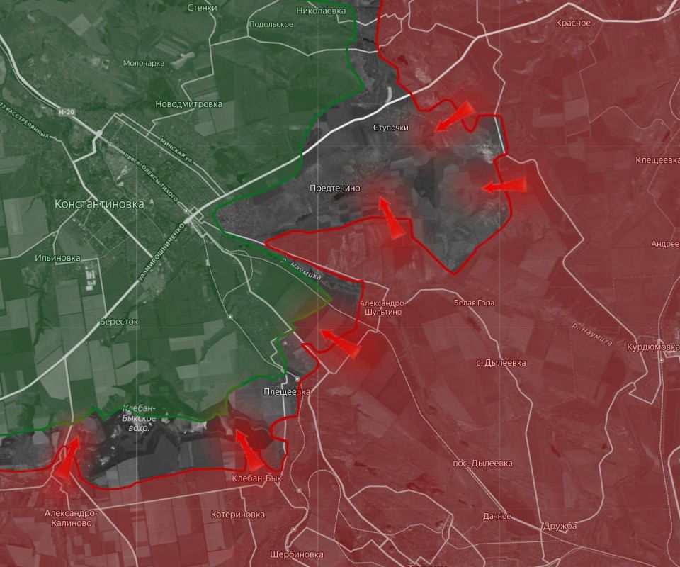 «На Константиновском направлении российские войска пытаются продвинуться вглубь города Константиновка. Идут бои у трамвайного депо»