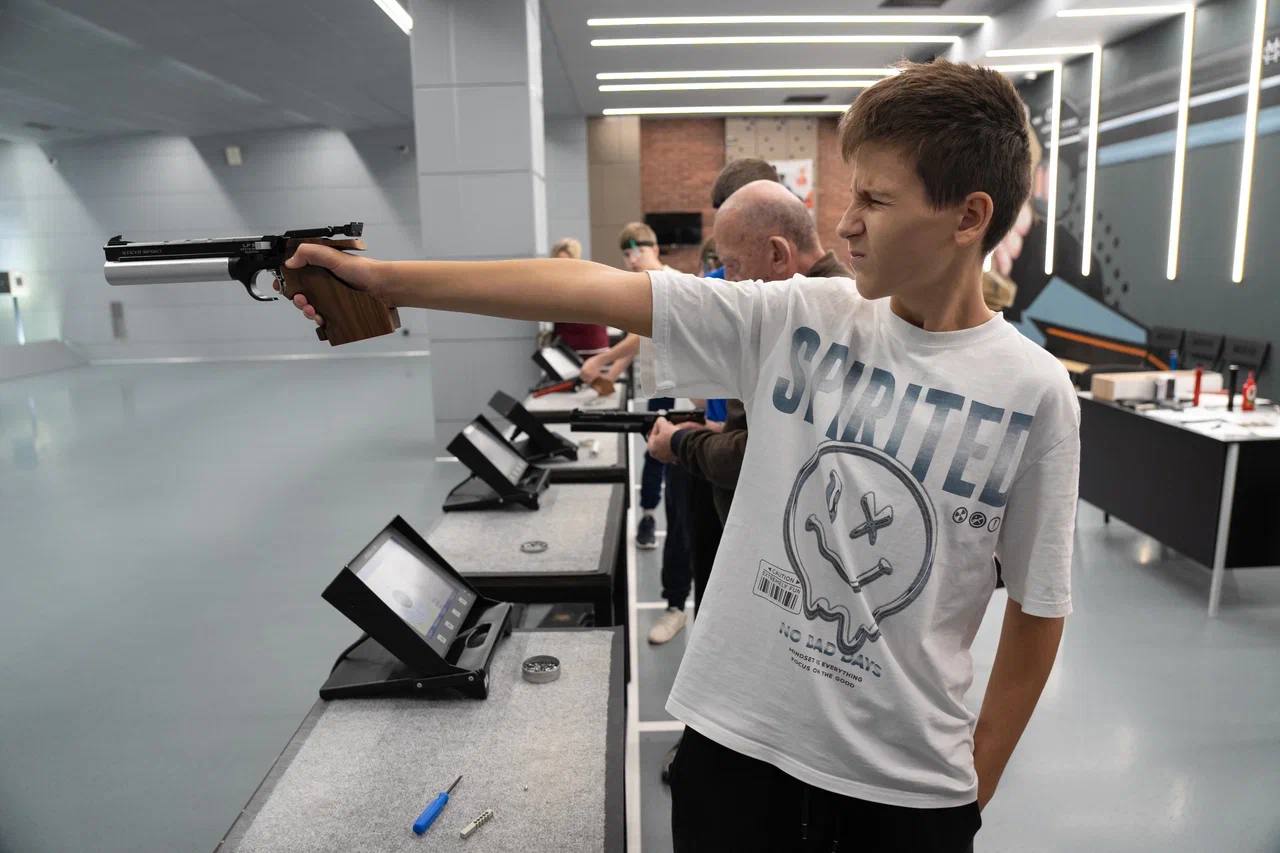 Посетил спортшколу олимпийского резерва по дзюдо имени Анатолия Рахлина — место, где растут чемпионы и продолжаются традиции петербургского спорта Посетил спортшколу олимпийского резерва по дзюдо имени Анатолия Рахлина — место, где растут чемпионы и продолжаются традиции петербургского спорта