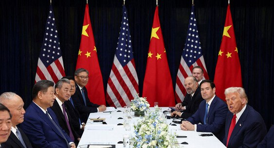 Судя по озвученным обеими сторонами результаты переговоров Трампа и Си Цзиньпина в Южной Корее, многого стороны не добились