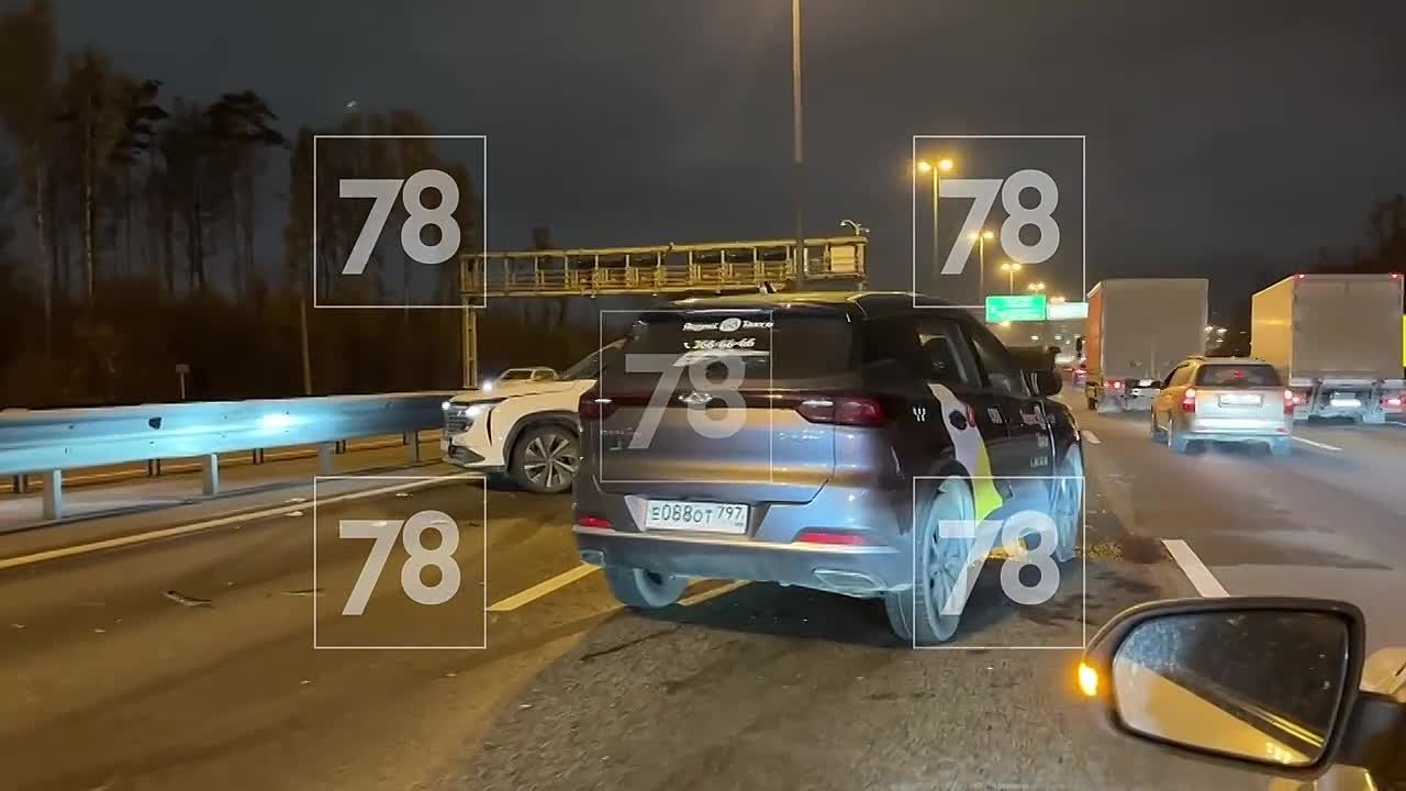 ДТП на КАД стало причиной километровой пробки