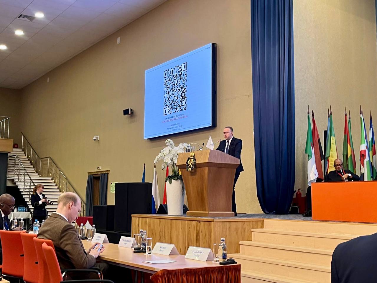 Африка–Россия. Совместные проекты и перспективы: геологические, экономические и социальные факторы Африка–Россия. Совместные проекты и перспективы: геологические, экономические и социальные факторы