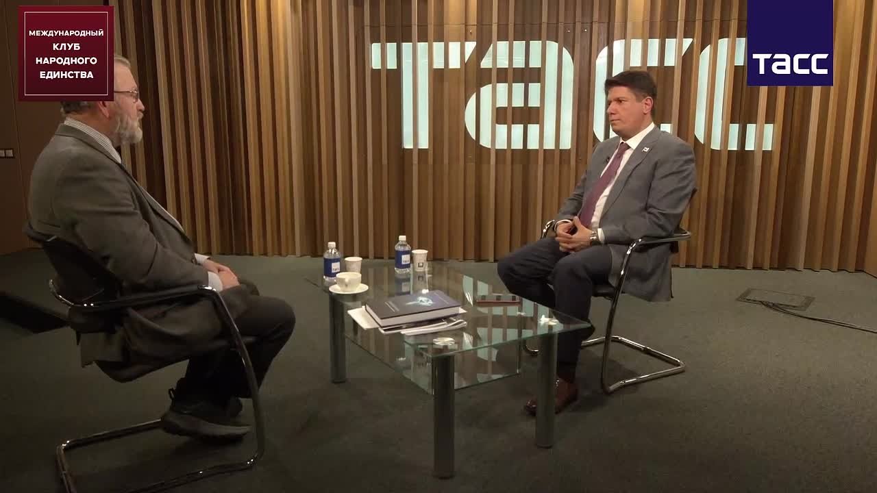 ПОДКАСТ: Ларри Джонсон и Мамука Пипия — смотрите прямо сейчас!