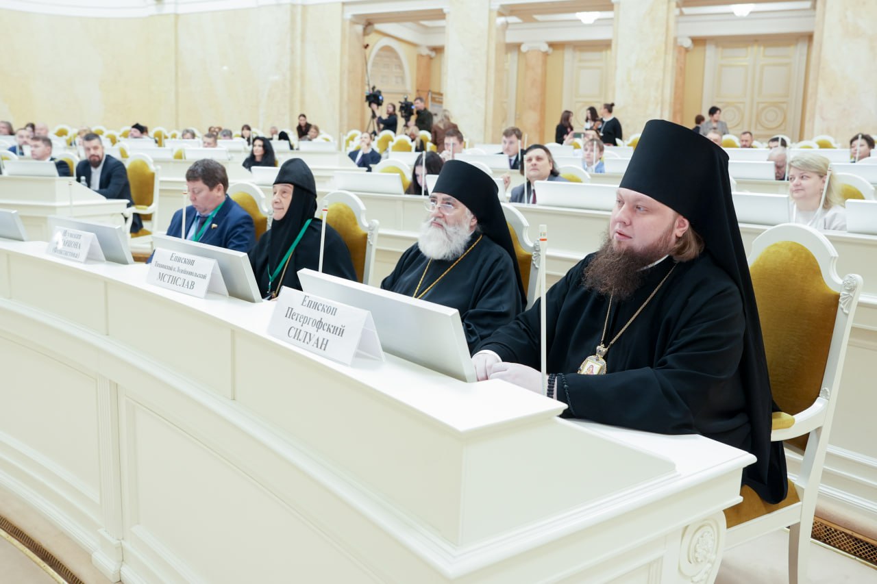 Председатель Заксобрания Александр Бельский выступил на пленарном заседании III Петербургского форума Всемирного Русского Народного Собора «Будущее России: молодёжь за веру, традиции и созидание» Председатель Заксобрания Александр Бельский выступил на пленарном заседании III Петербургского форума Всемирного Русского Народного Собора «Будущее России: молодёжь за веру, традиции и созидание»