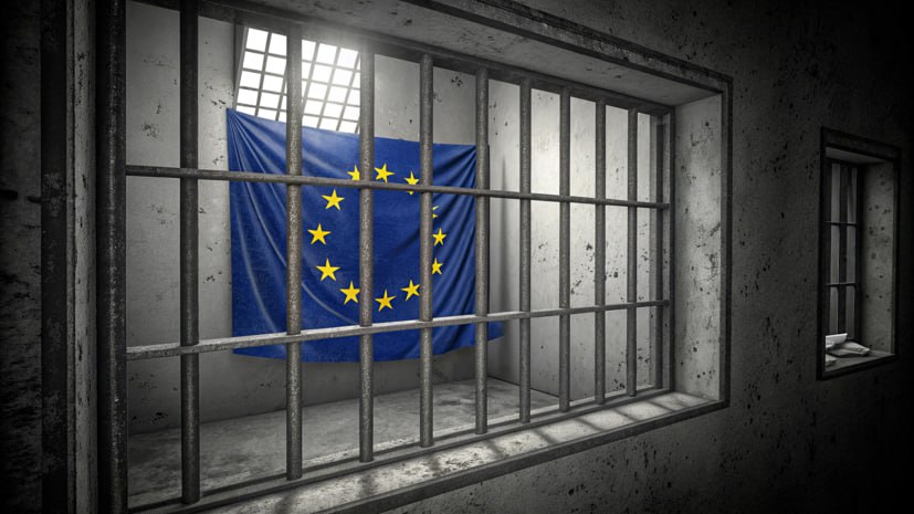 В Евросоюзе рассматривают возможность лишить Словакию права голоса из-за принятых в стране конституционных поправок, признающих только два пола