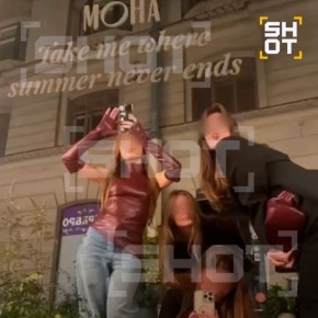 Угроза выкидыша случилась у девушки после ужина в итальянском ресторане «Мона» в Петербурге, а её подружка потеряла сознание дома из-за сильного отравления